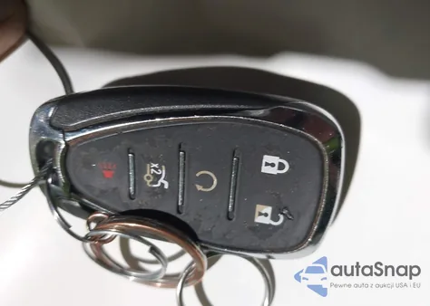 2018 Chevrolet Malibu Lt z USA, uszkodzony, nr VIN 1G1ZD5ST7JF188524